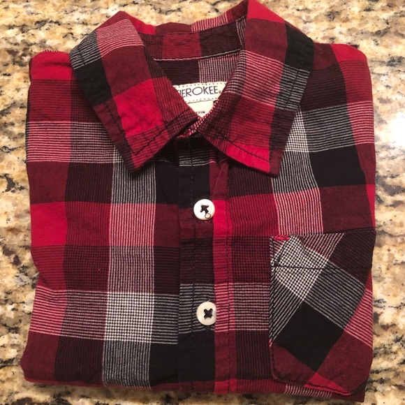 Cherokee Other - 🔵🏈🚨Cherokee Boys buttondown‼️